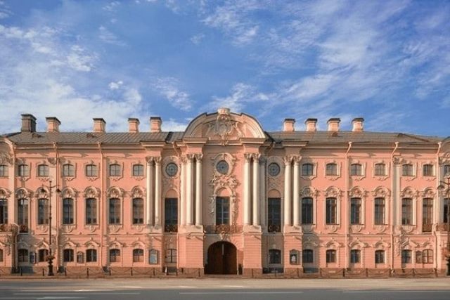 Видеофильм «Строгановский дворец, Открытый фонд хранения». Виртуальный «Русский музей»