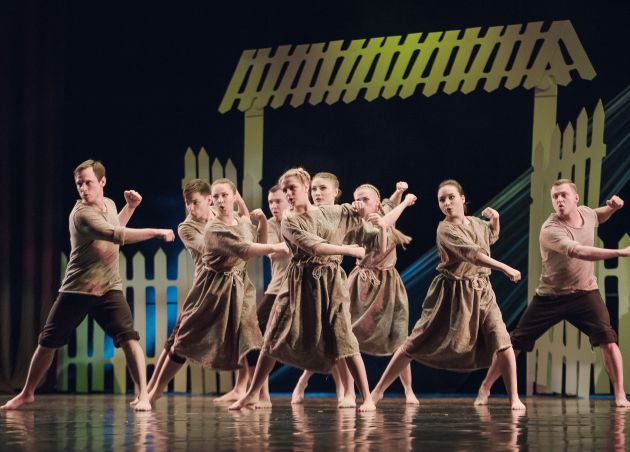 Премьера хореографического спектакля «День в деревне». Ансамбль танца «Калинка»