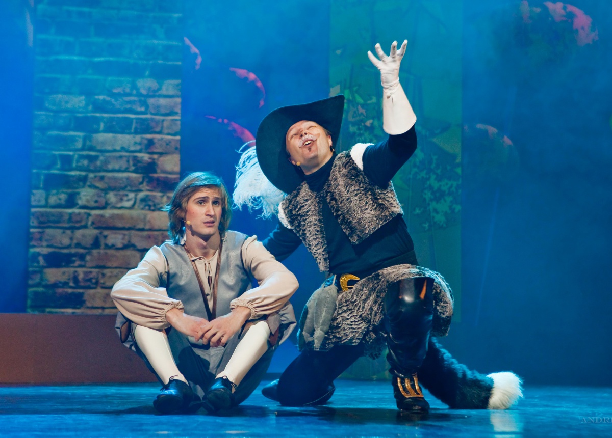 Кот в сапогах вахтангова