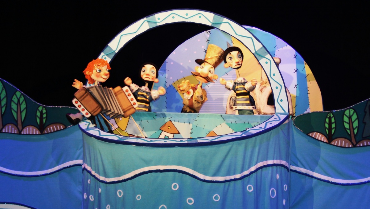 Спектакль «Сказ о Емеле, царе и щучьем волшебстве» (0+)